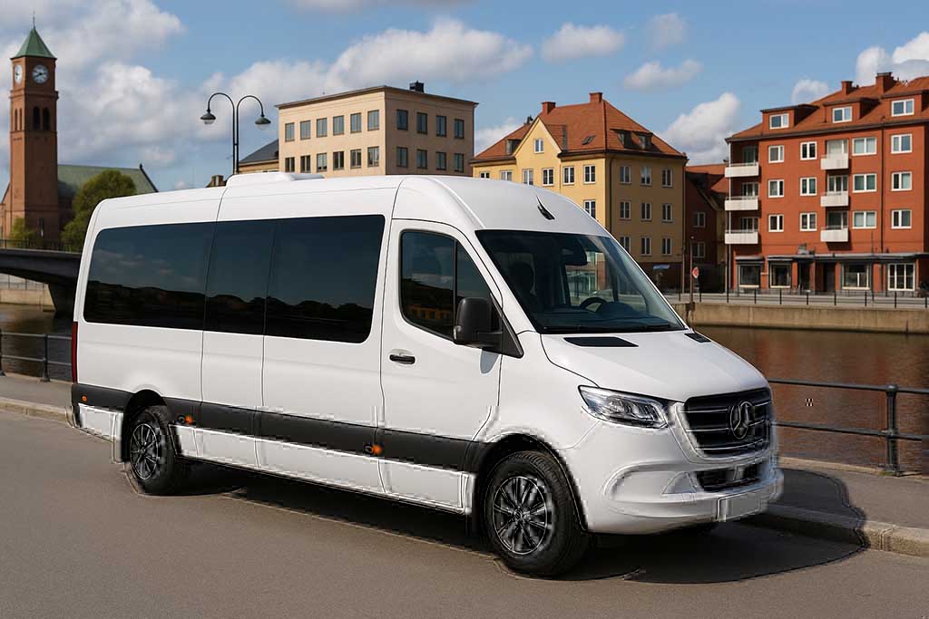 Minibuss som används för rundturer i Södertälje